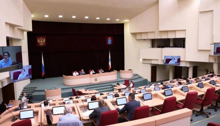 Финансирование направлено на выполнение первоочередных обязательств и исполнение социальных гарантий